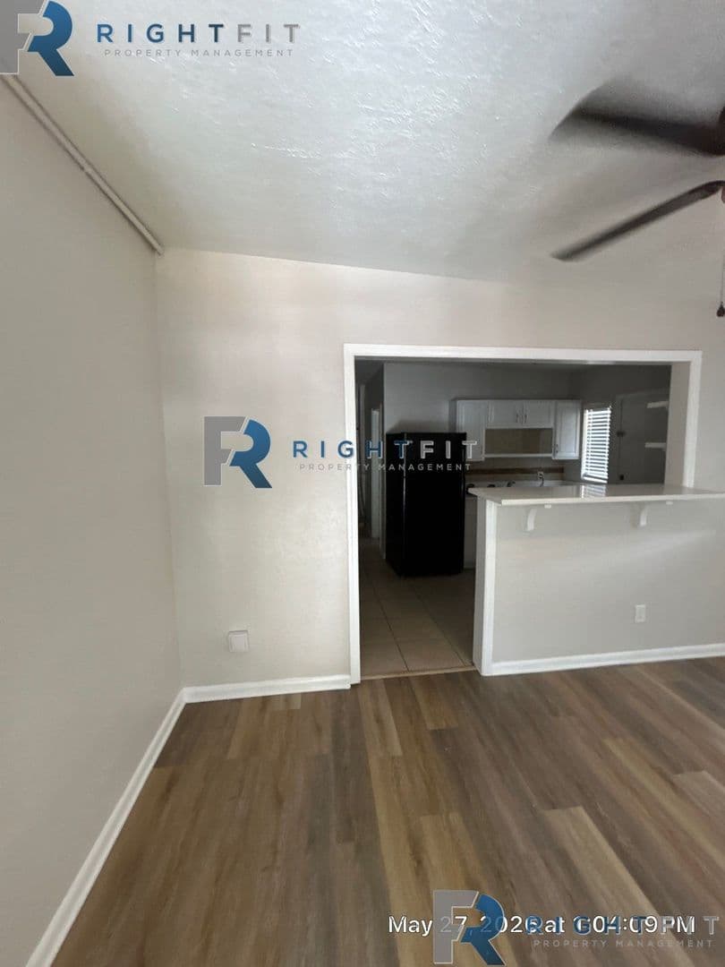 Jacksonville Apartment: 1162-1164 E. 16th Street