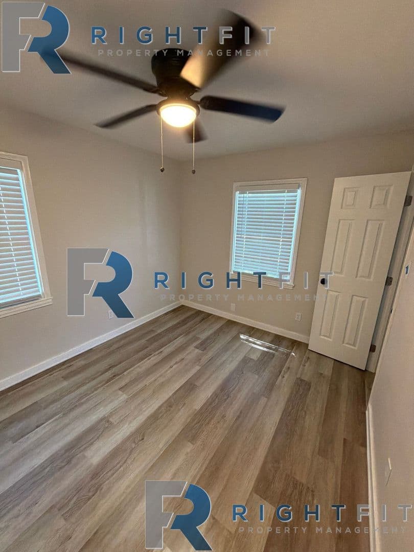 Texarkana House: 3114 Anthony Dr
