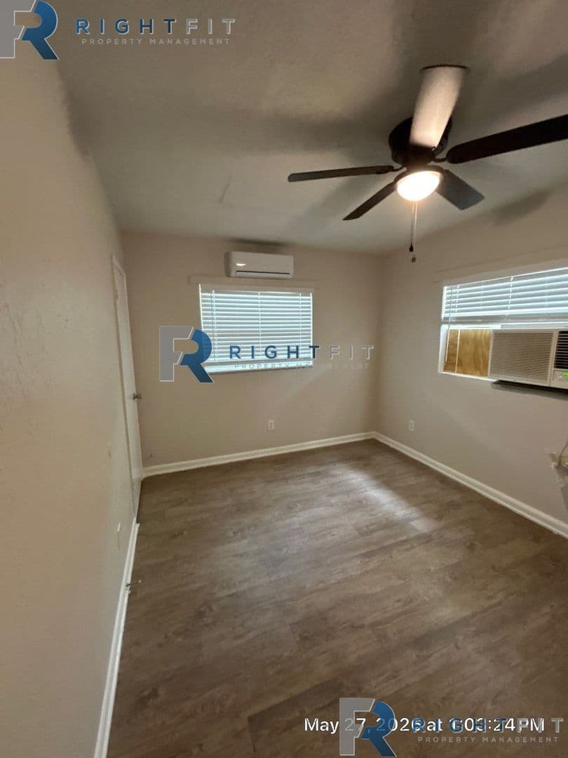 Jacksonville Apartment: 1162-1164 E. 16th Street