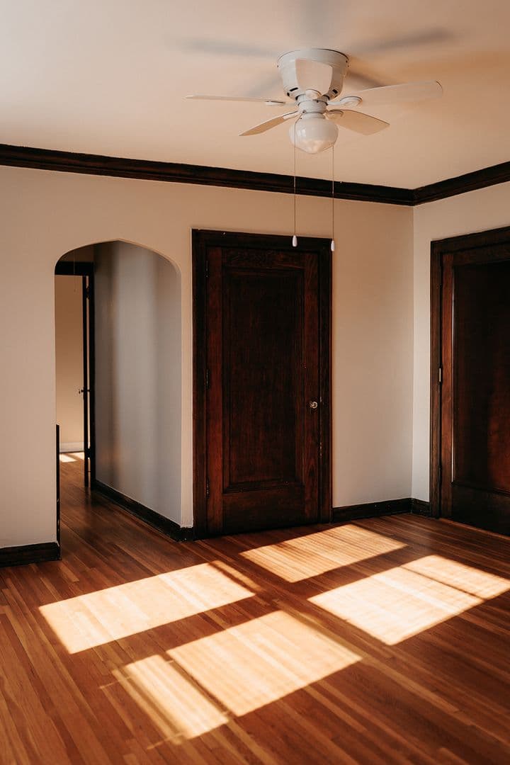 Minneapolis Apartment: 3538 Grand avenue South