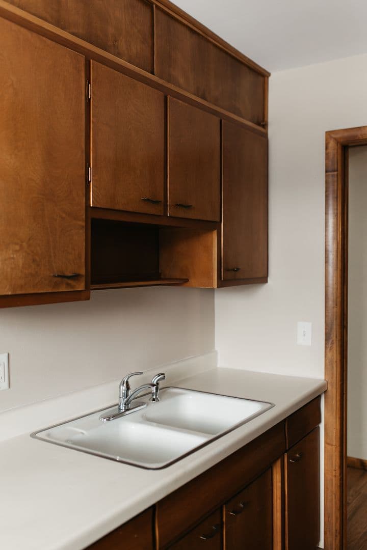 Minneapolis Apartment: 2510-2516 Grand Avenue South