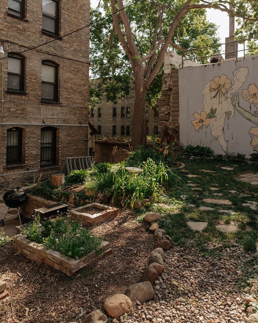 Minneapolis Apartment: 307 West 15th Street