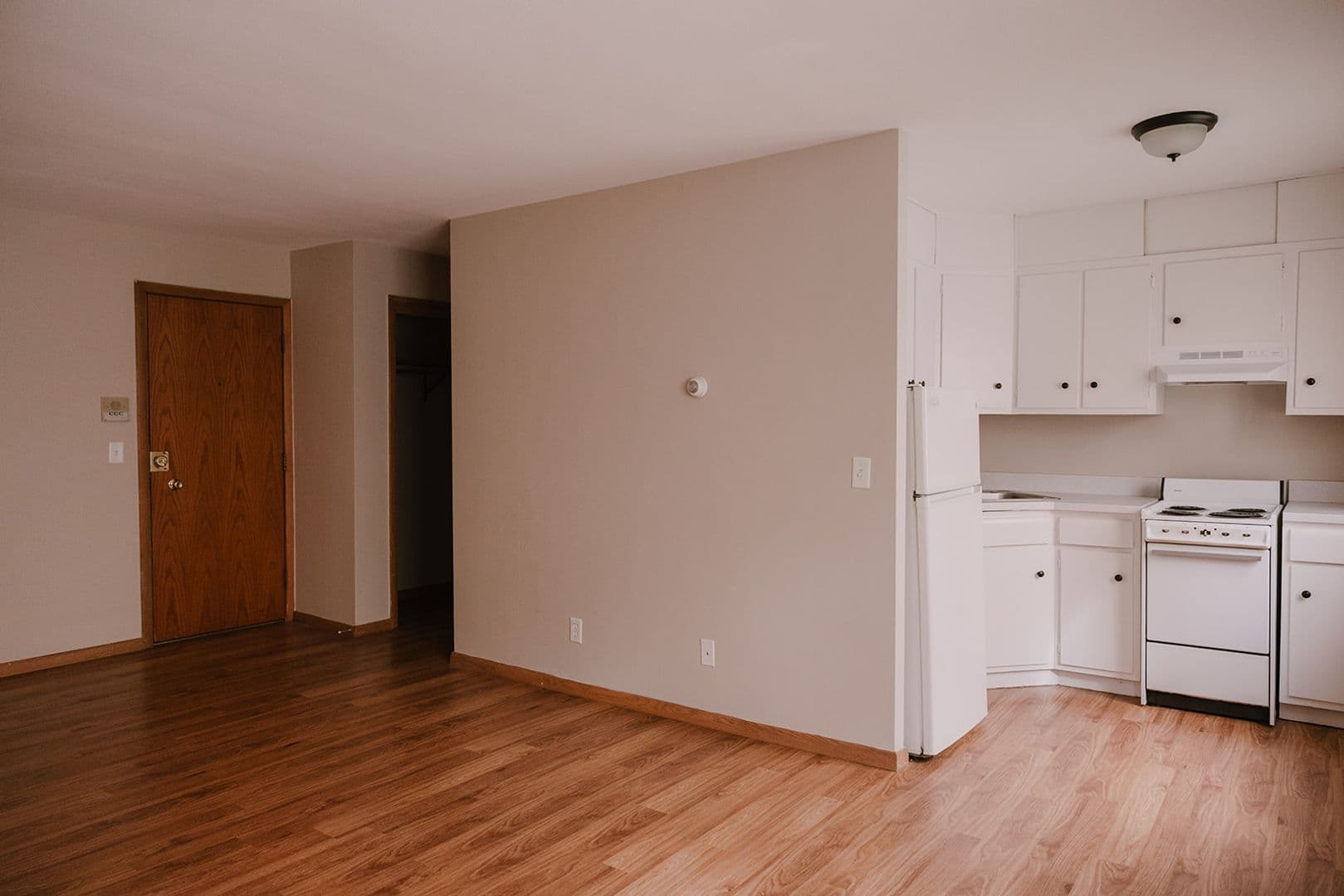 Minneapolis Apartment: 3615 Grand Avenue South