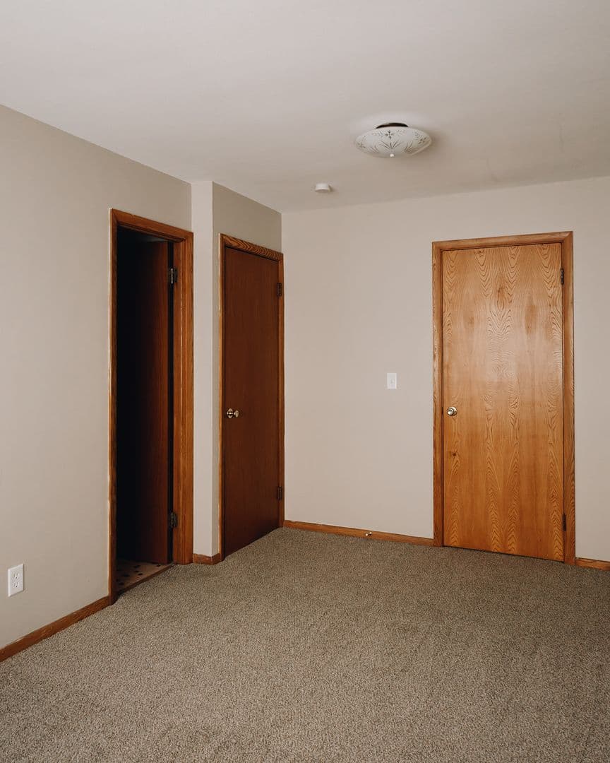 Minneapolis Apartment: 3615 Grand Avenue South