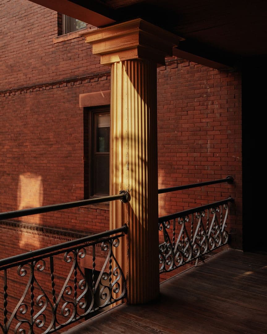 Minneapolis Apartment: 307 West 15th Street