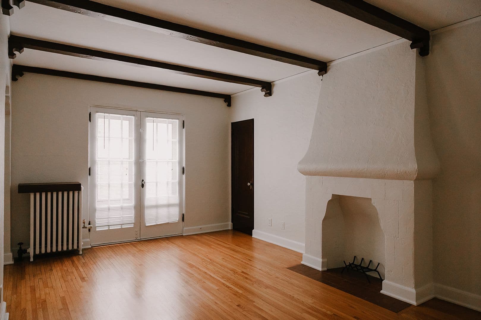 Minneapolis Apartment: 3026 W. Lake Street