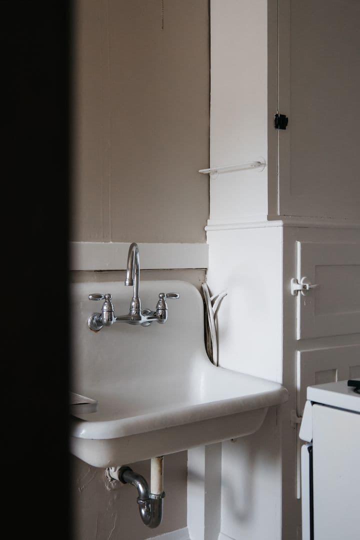 Minneapolis Apartment: 3219 Lyndale Ave S