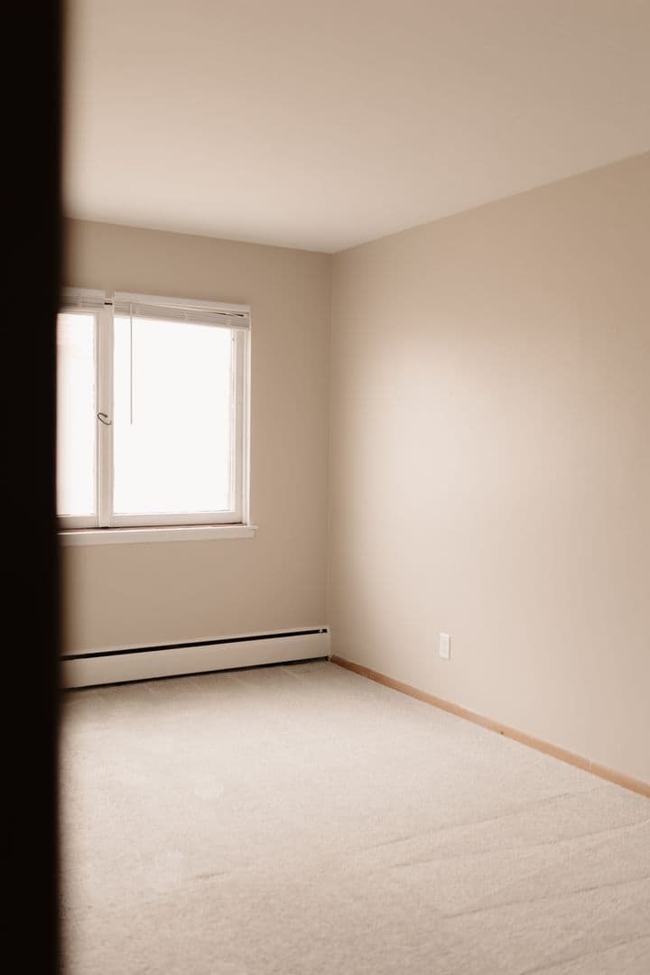 Minneapolis Apartment: 3615 Grand Avenue South