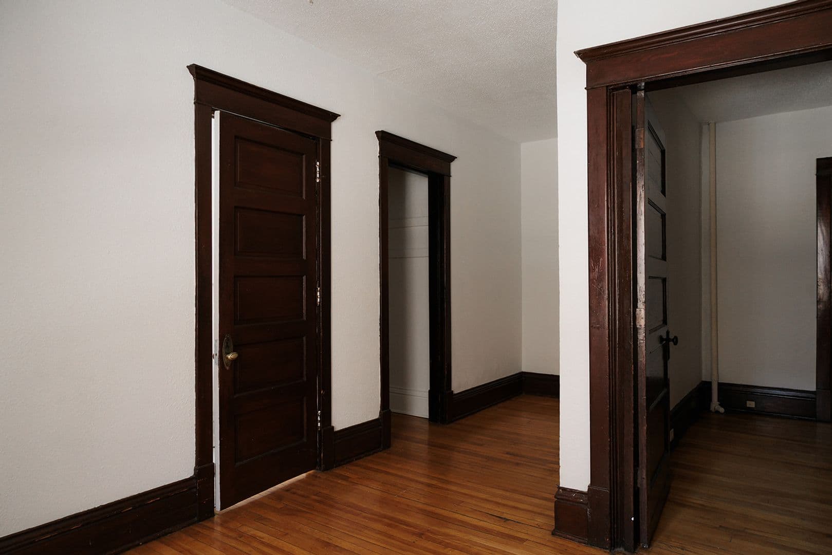 Minneapolis Apartment: 307 West 15th Street