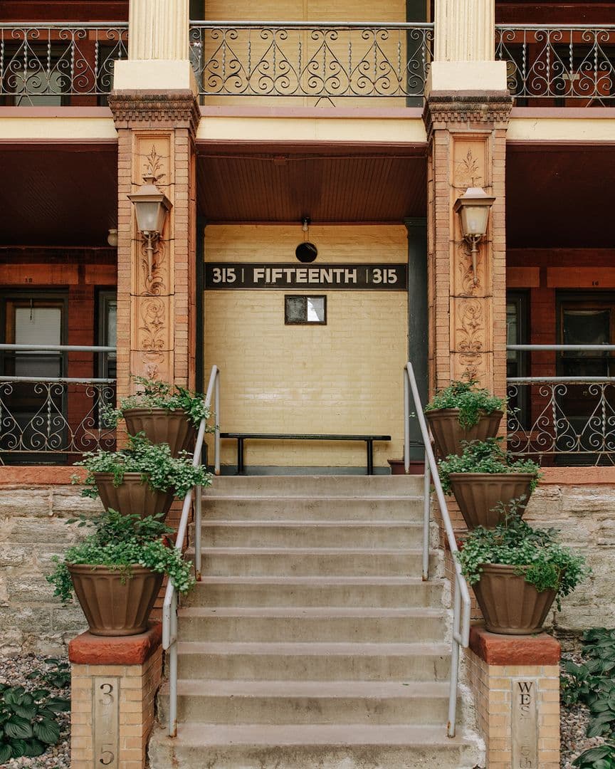 Minneapolis Apartment: 307 West 15th Street