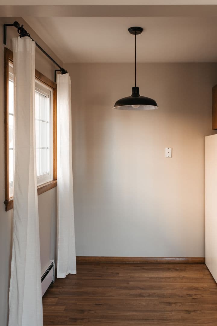 Minneapolis Apartment: 2510-2516 Grand Avenue South