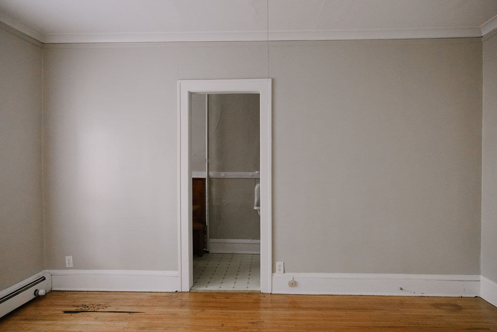 Minneapolis Apartment: 3219 Lyndale Ave S