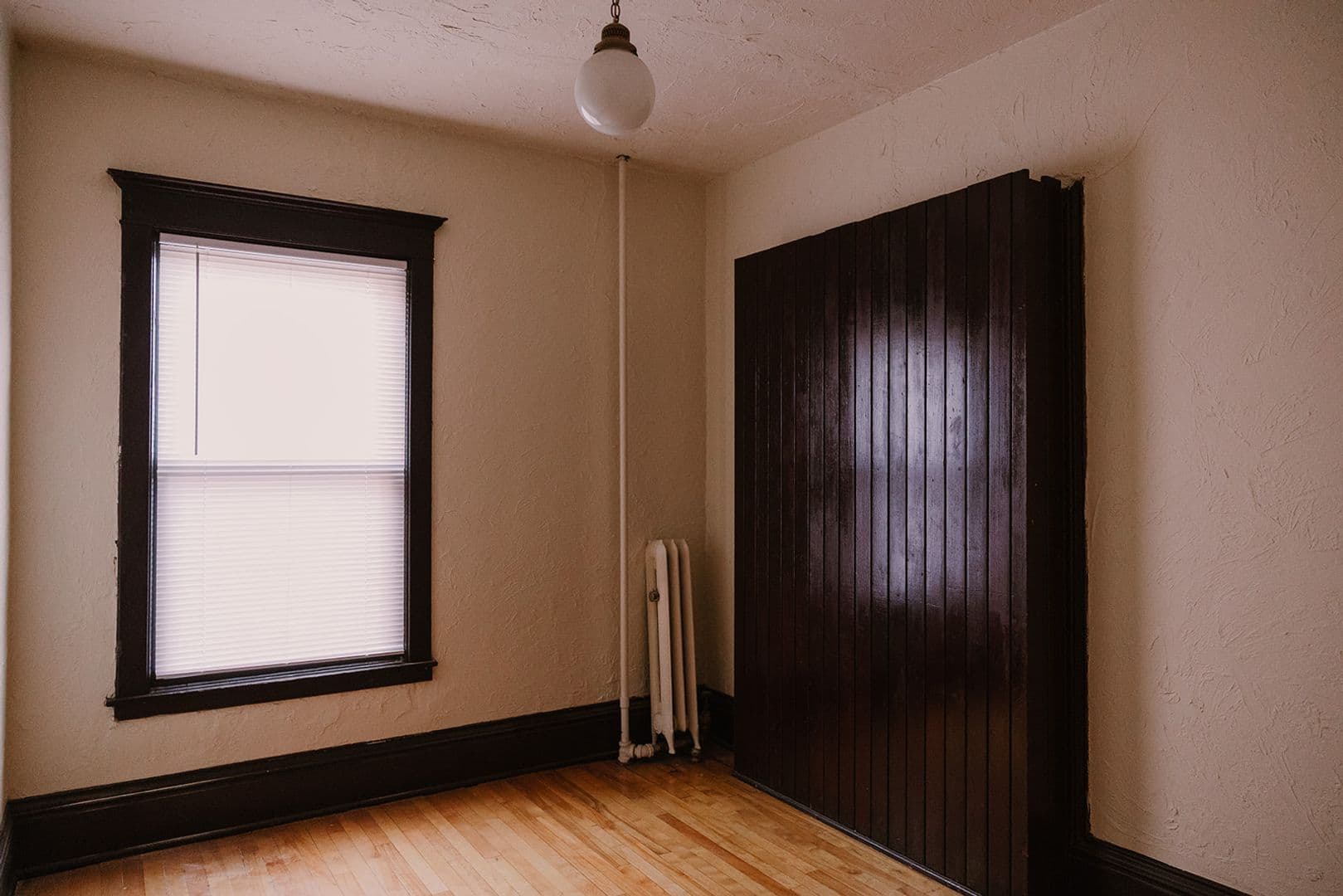 Minneapolis Apartment: 307 West 15th Street