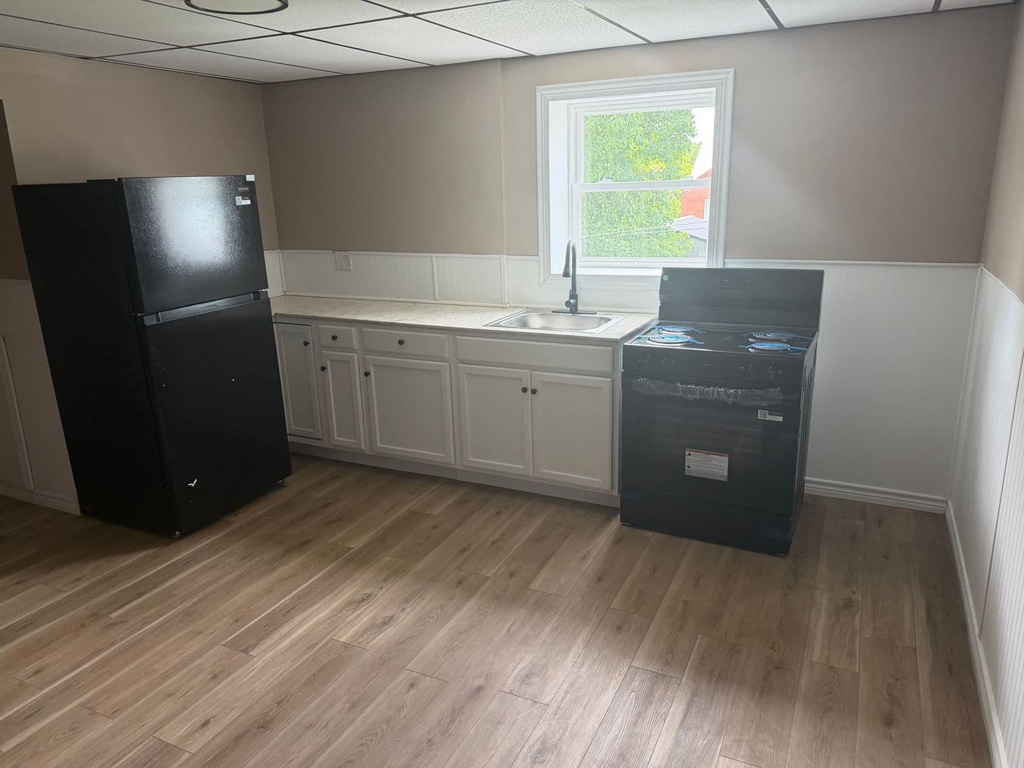 Bridgeport Apartment: 857-A National Rd.