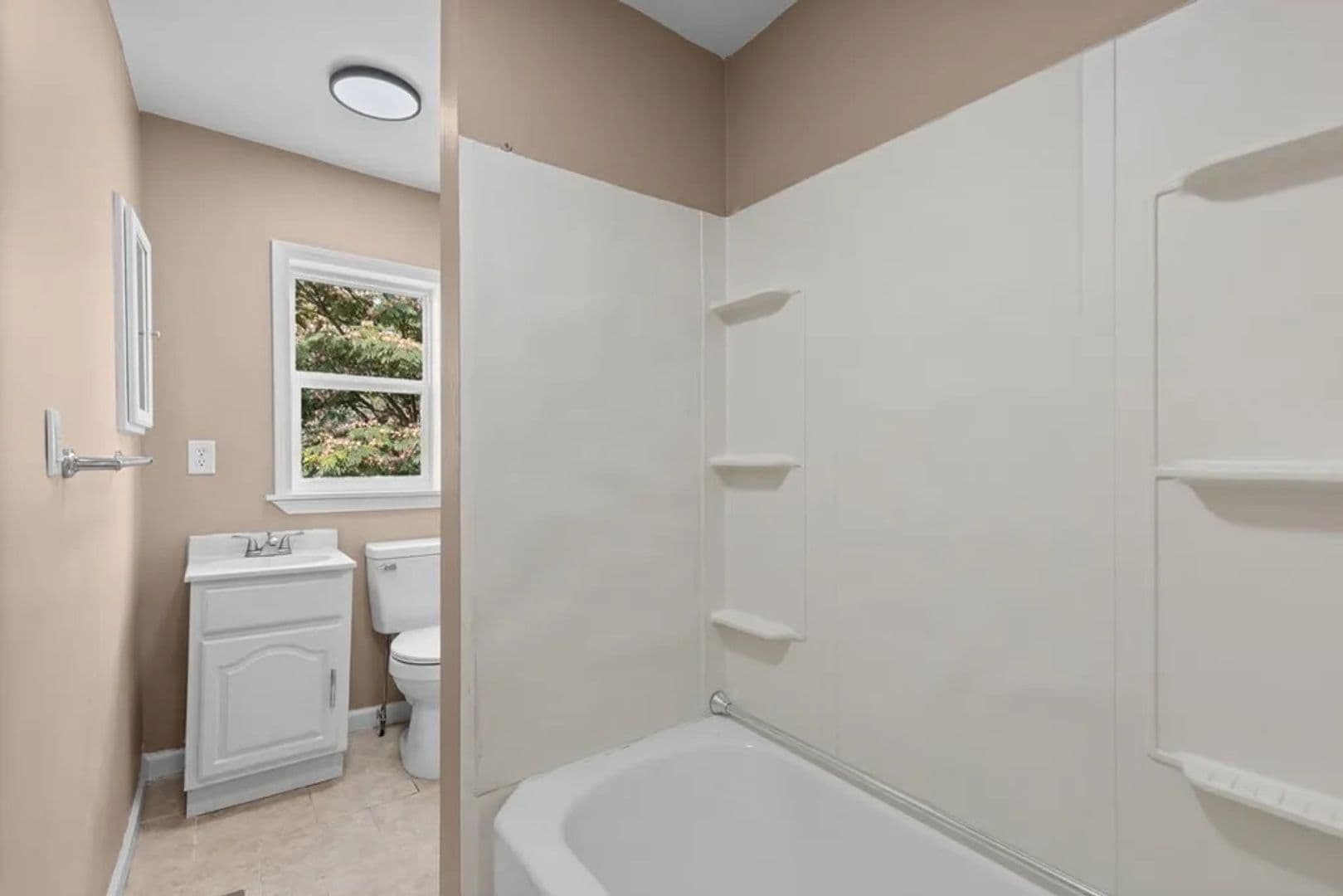 Wheeling House: 37 Indiana Street