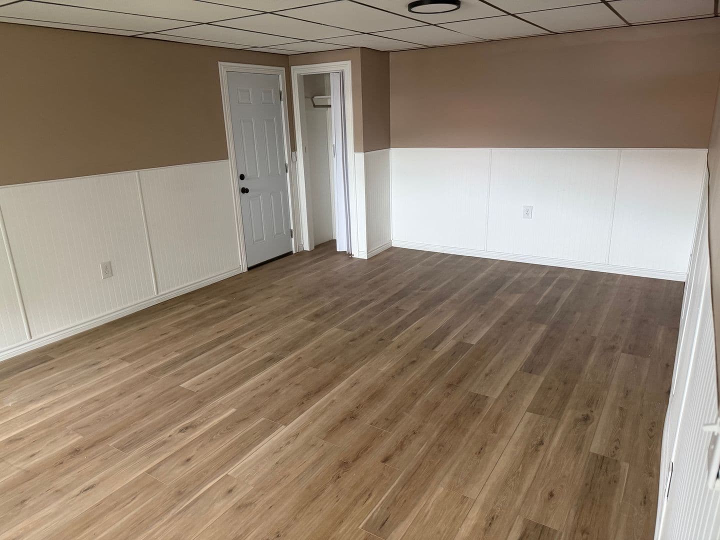 Bridgeport Apartment: 857-A National Rd.