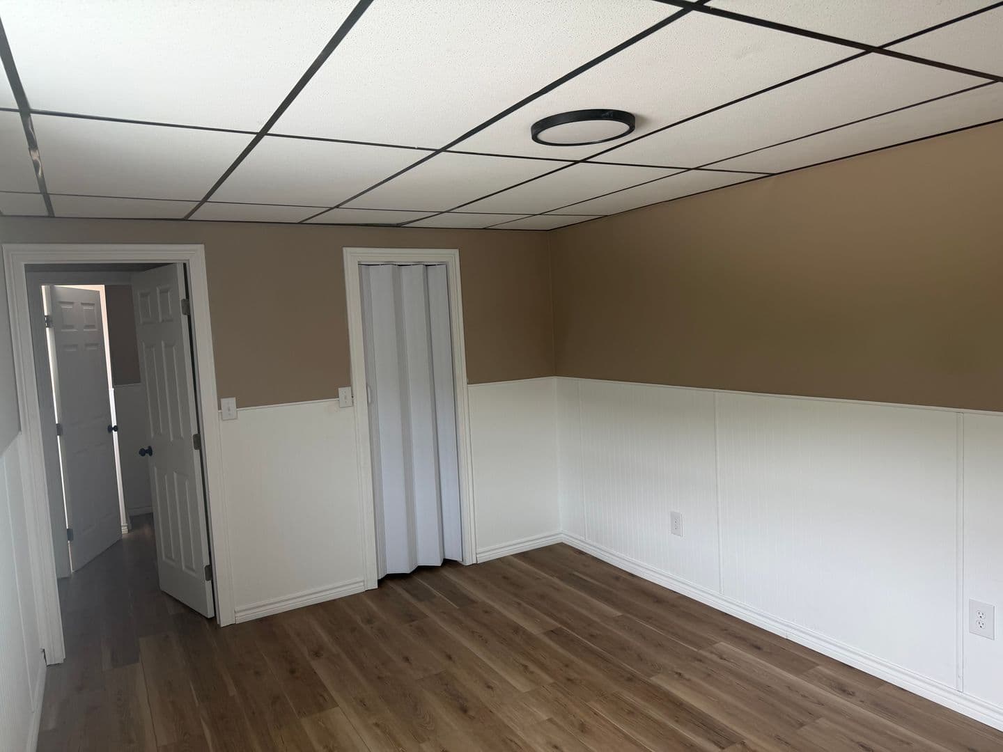 Bridgeport Apartment: 857-A National Rd.
