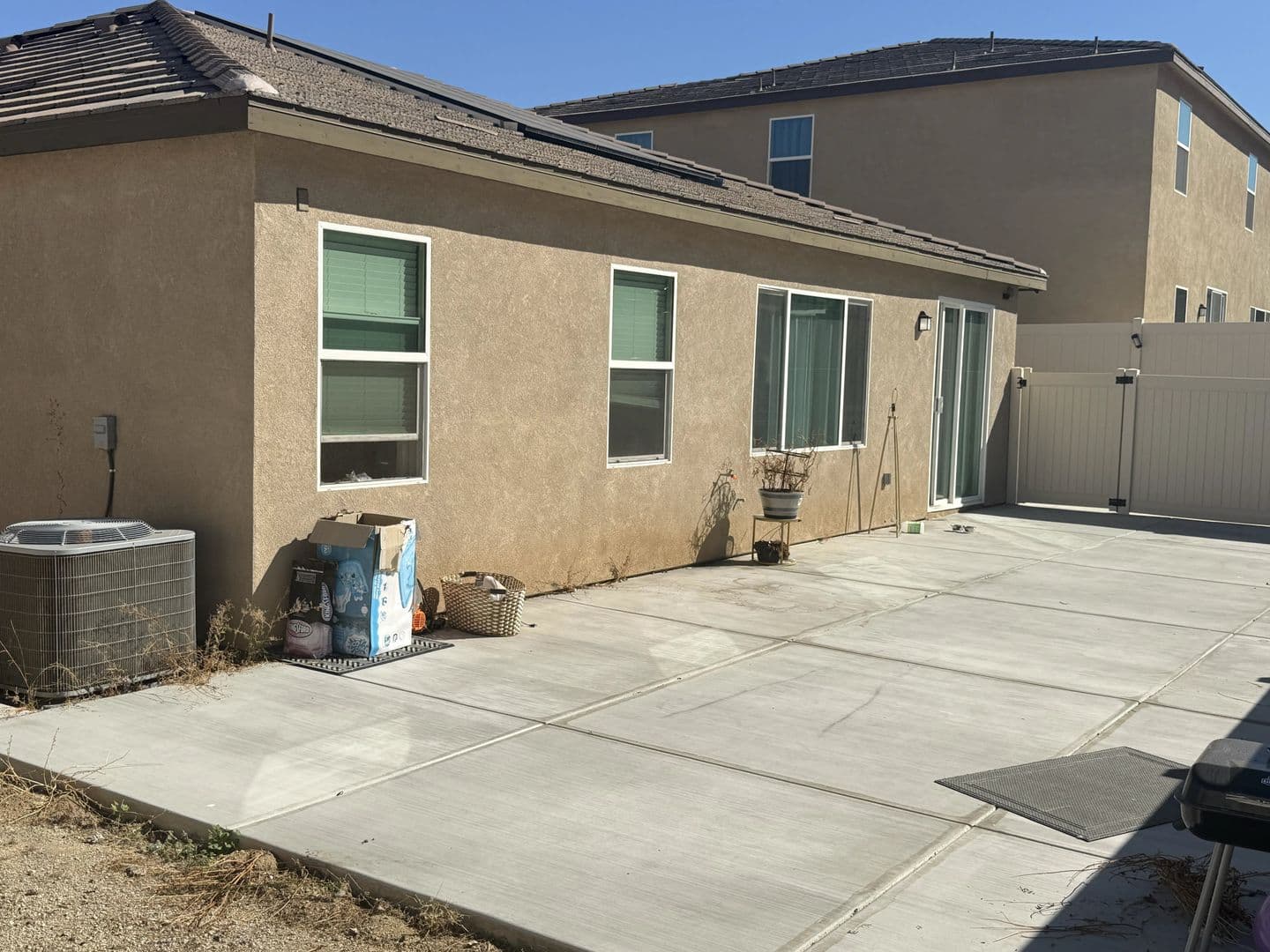 Riverside House: 20565 Lost Creek Road