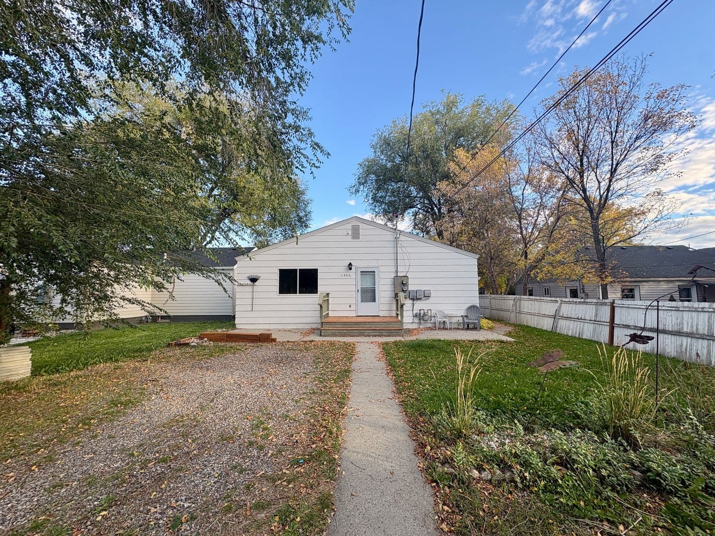 Billings Apartment: 1130 Howard