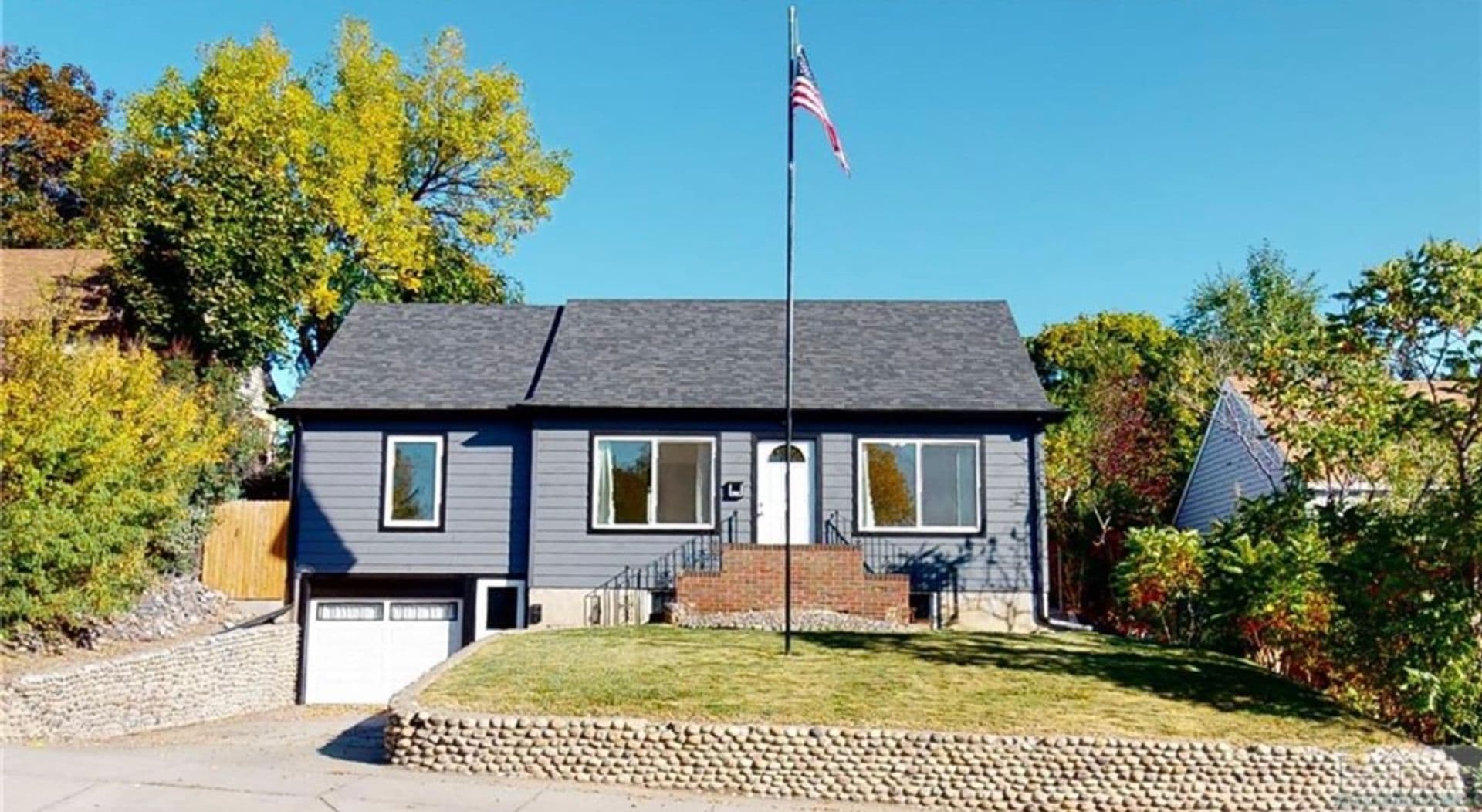 Billings Apartment: 617 & 617 1/2 Grand Ave