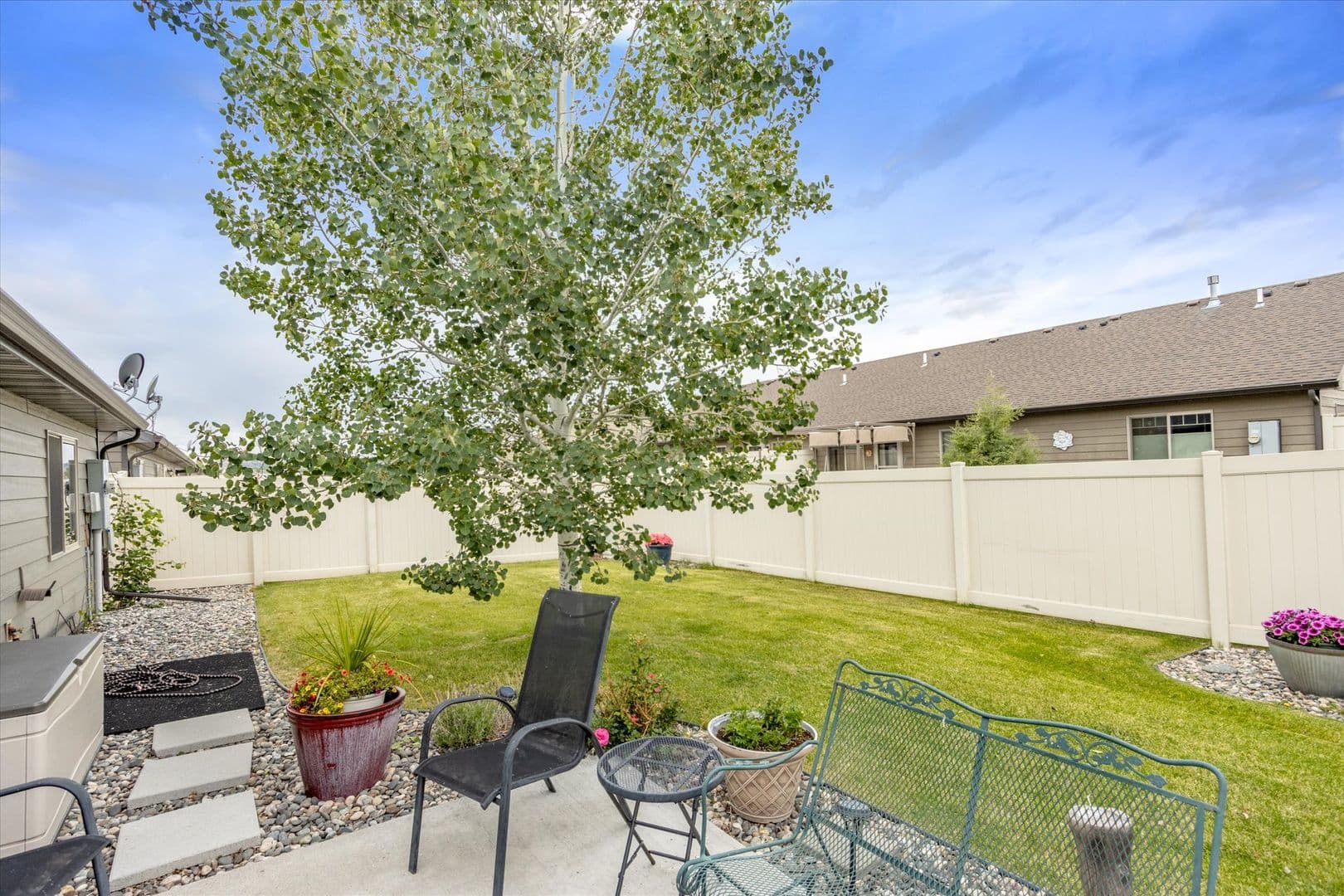 Billings House: 5933 Foxtail Loop West