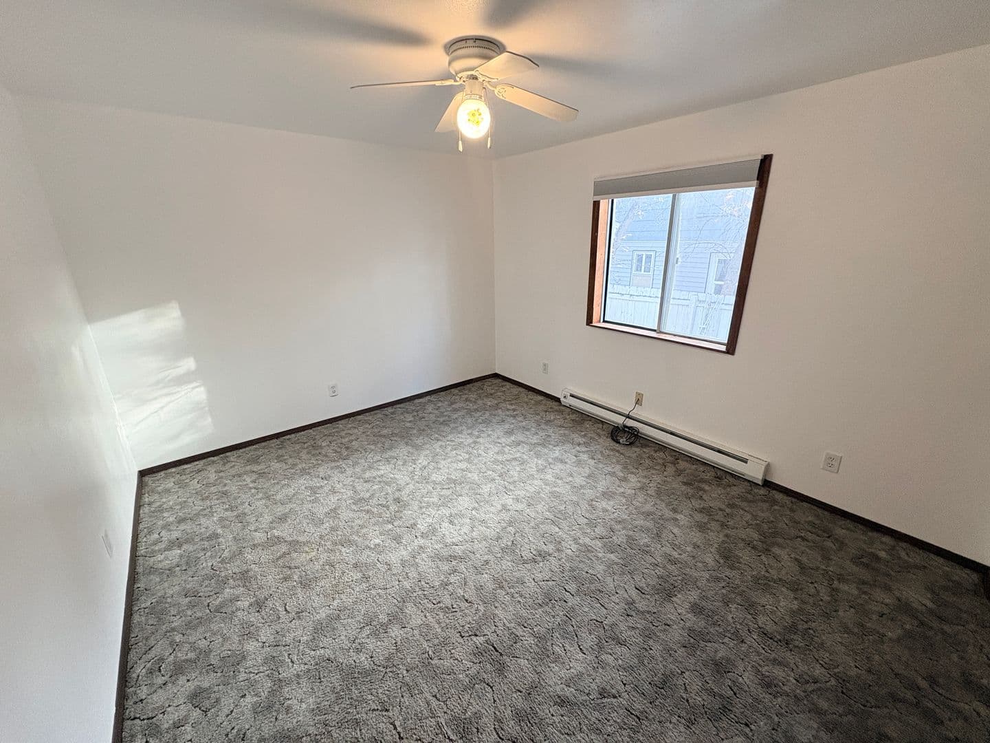 Billings Apartment: 1130 Howard