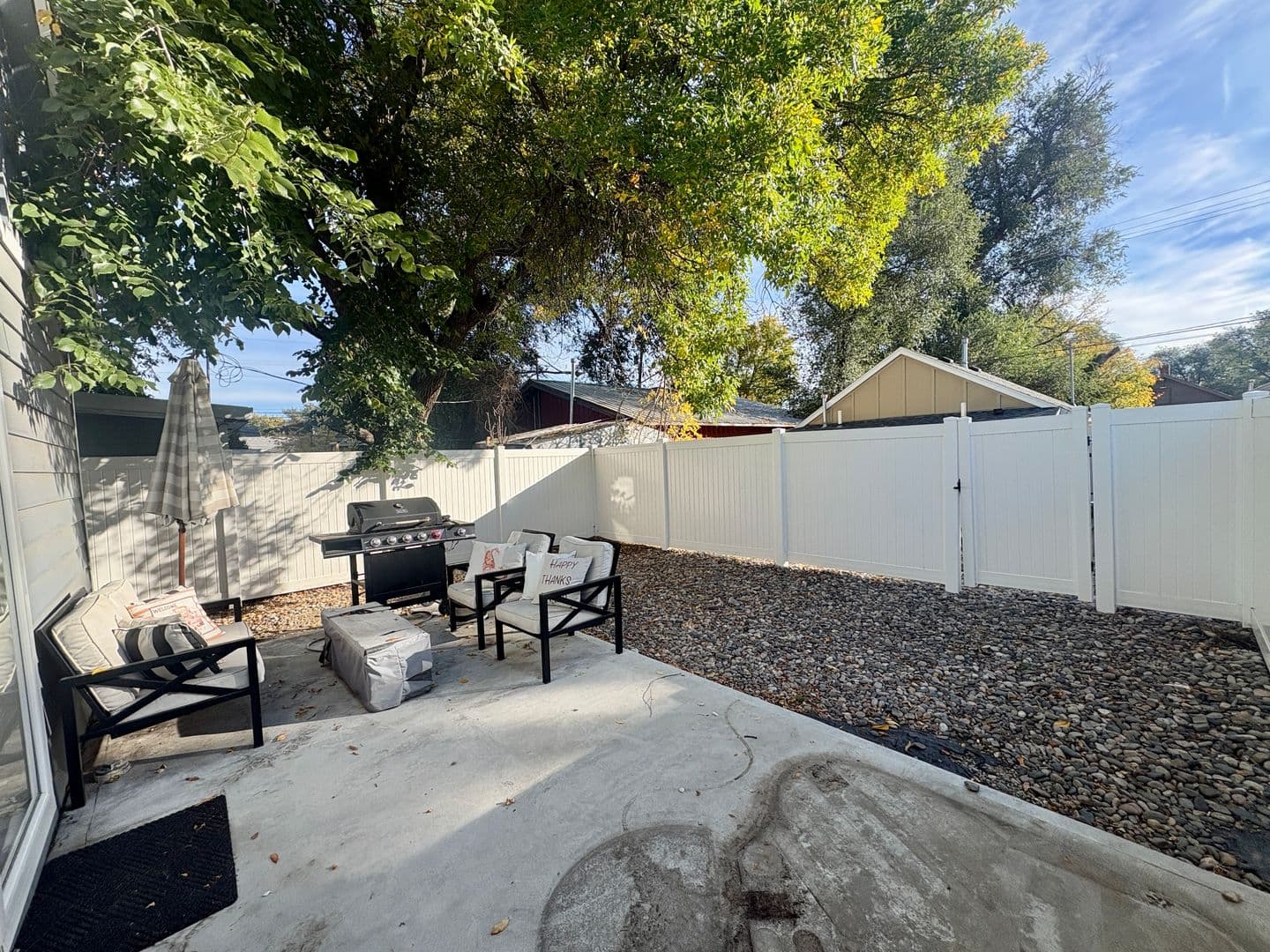Billings House: 15 Jackson St