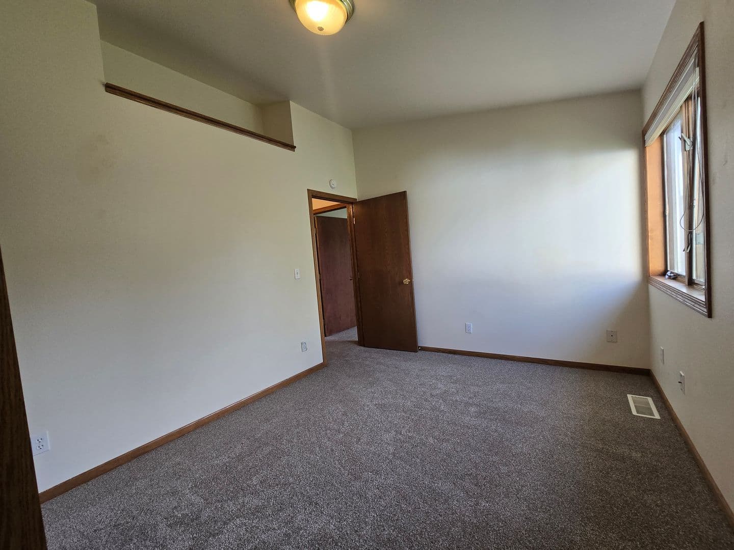 Billings House: 1532 Golden Blvd