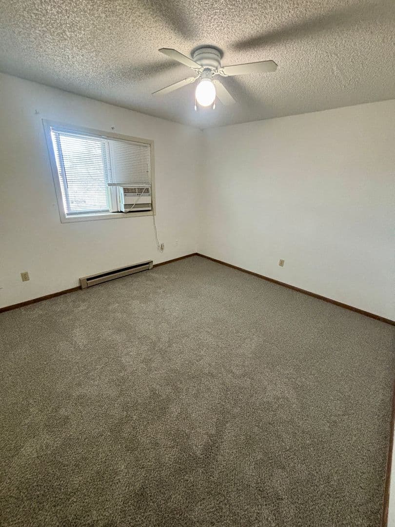 Billings Apartment: 265 Aristocrat Dr