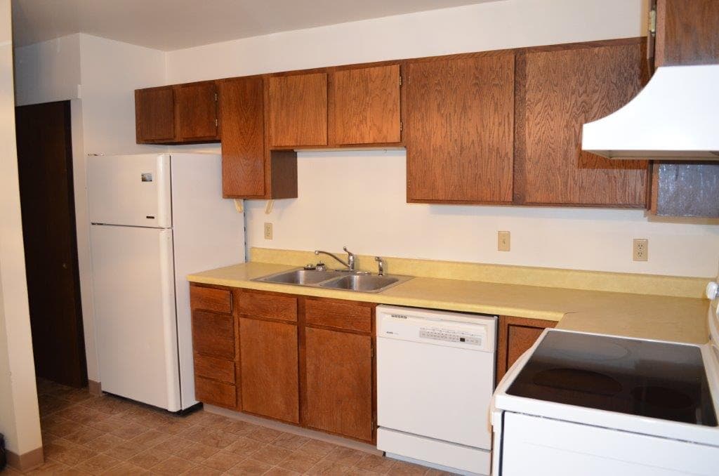 Billings House: 1610 Roadrunner Pl
