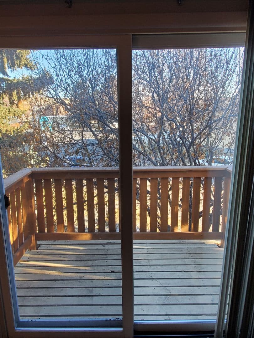 Billings House: 1610 Roadrunner Pl