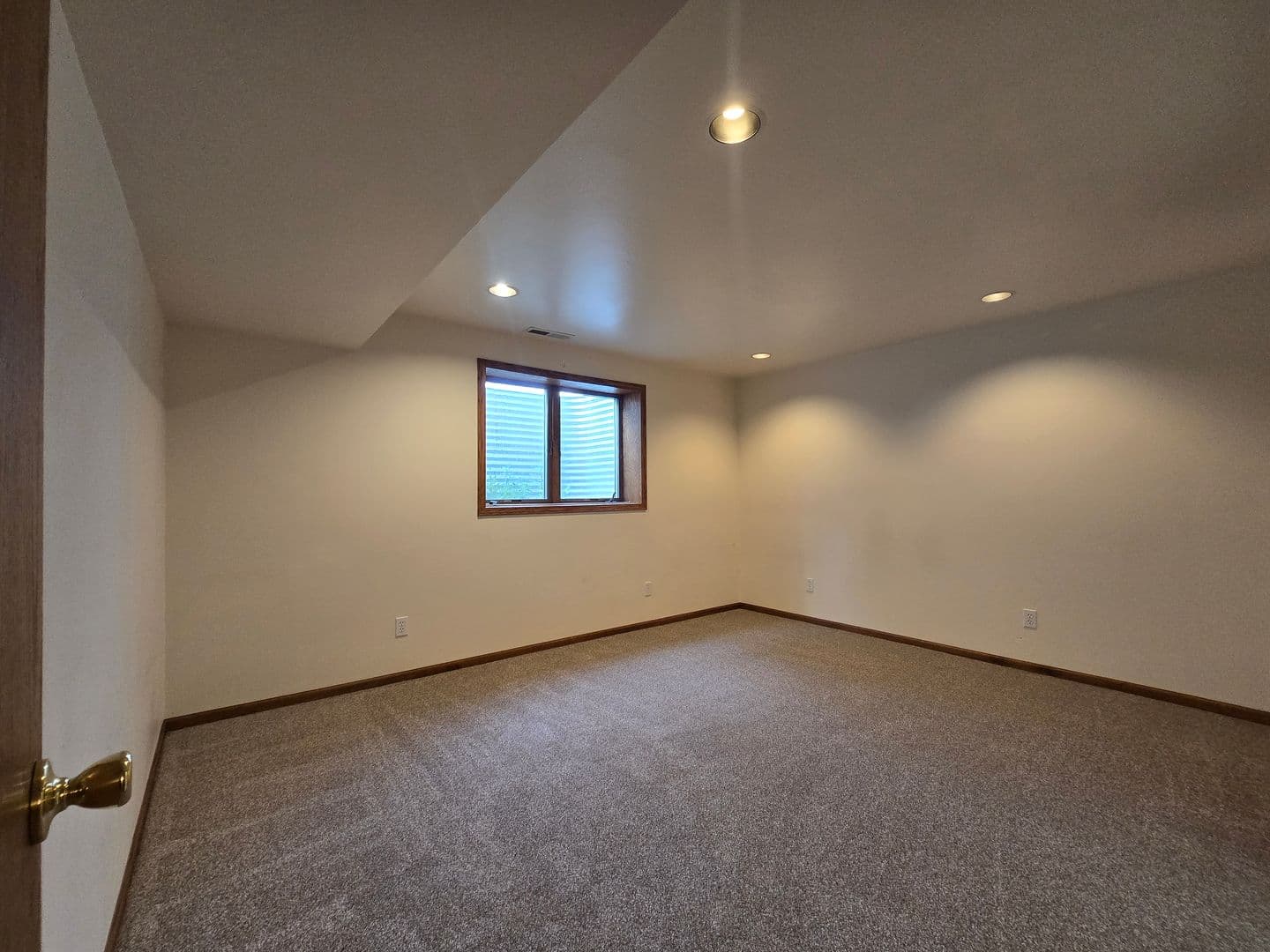 Billings House: 1532 Golden Blvd