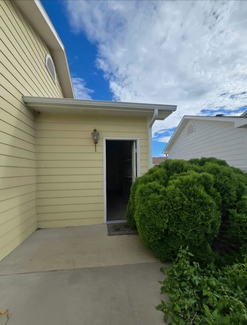 Billings House: 1532 Golden Blvd