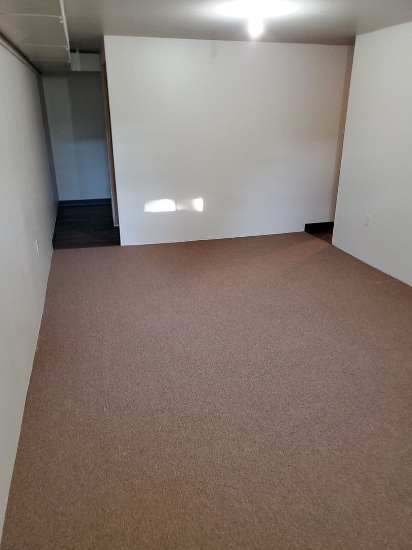 Billings House: 1610 Roadrunner Pl