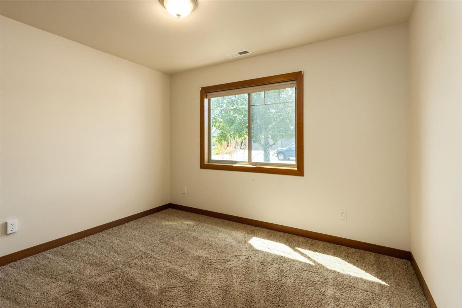 Billings House: 5933 Foxtail Loop West