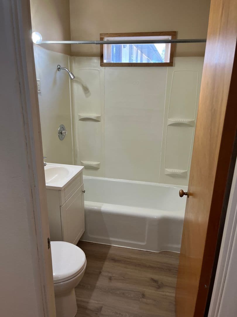Billings Apartment: 729 Avenue B