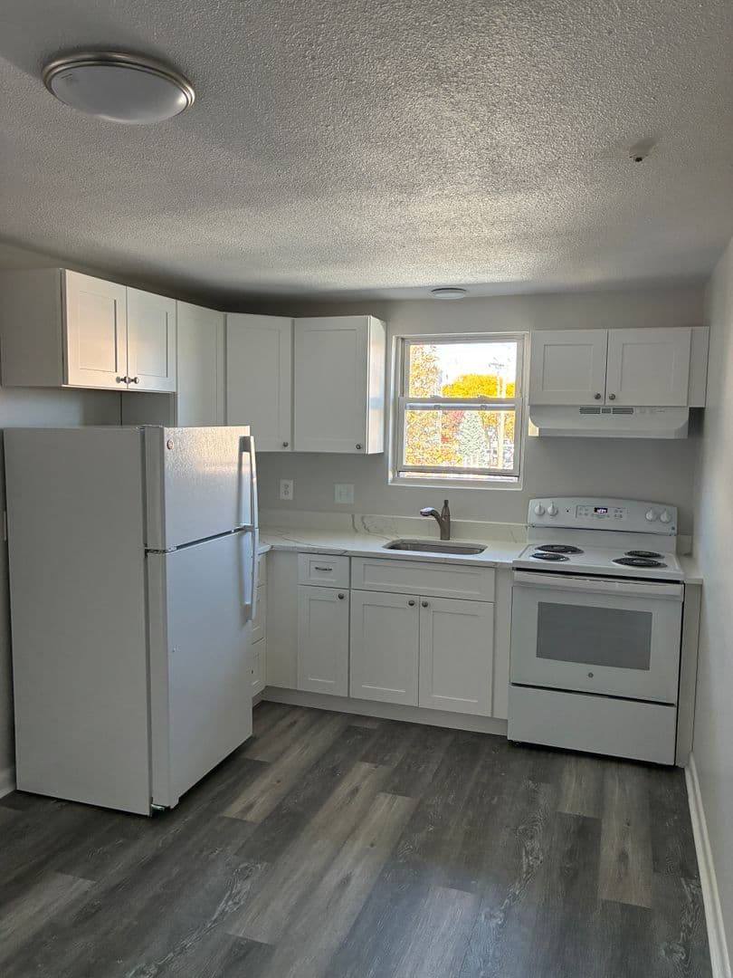 Waltham Apartment: 50-58 Walnut St.