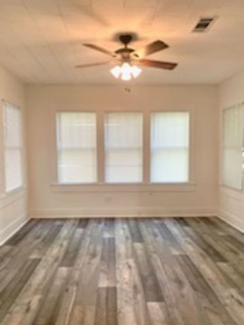 Alexandria House: 2319 Elliott Street