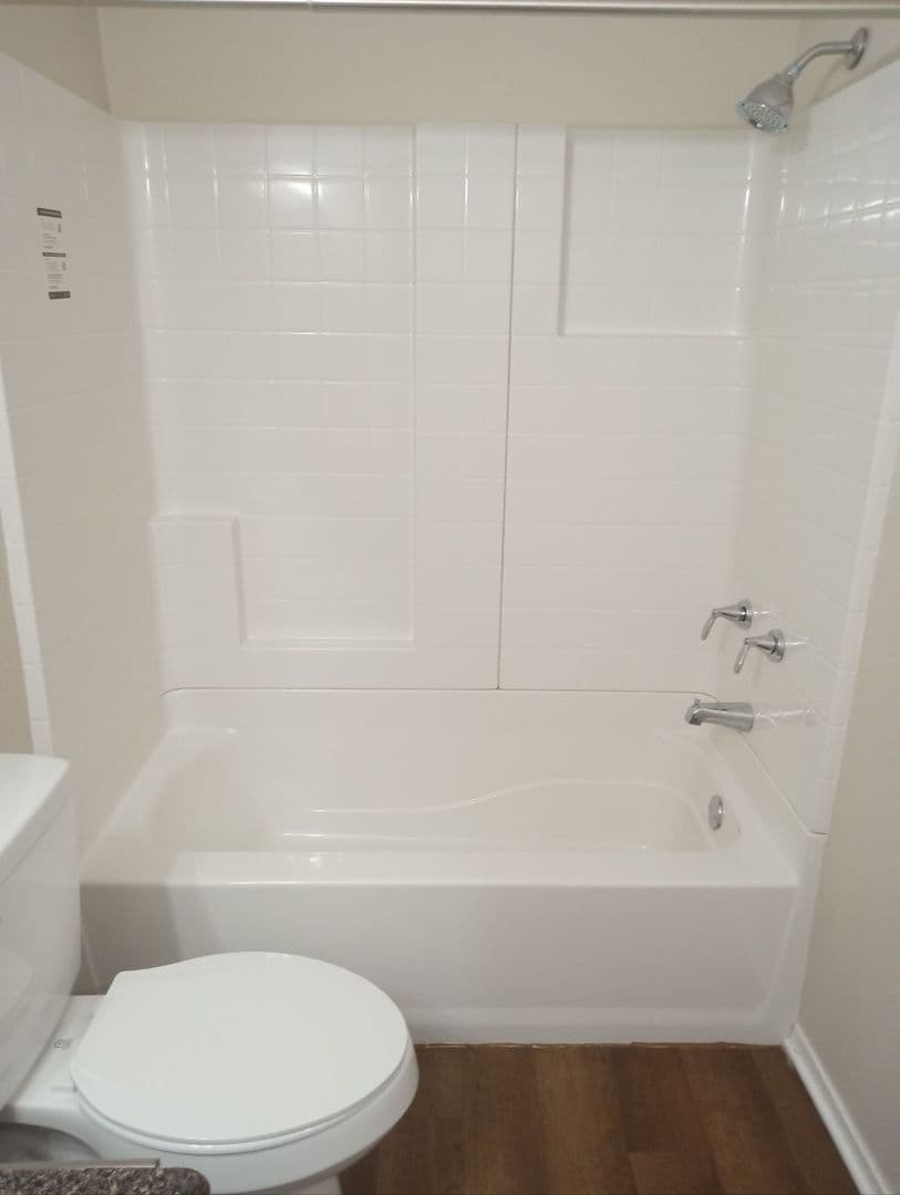 Alexandria Apartment: 2509 Culpepper Rd