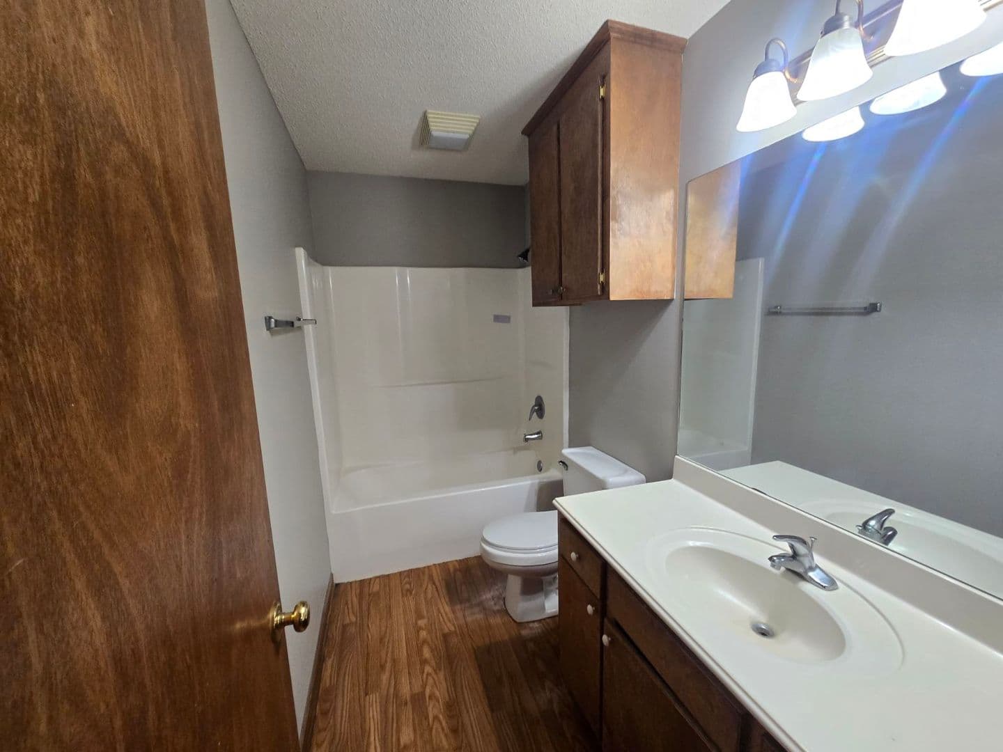 Pineville House: 1204 Jeannie Unit A