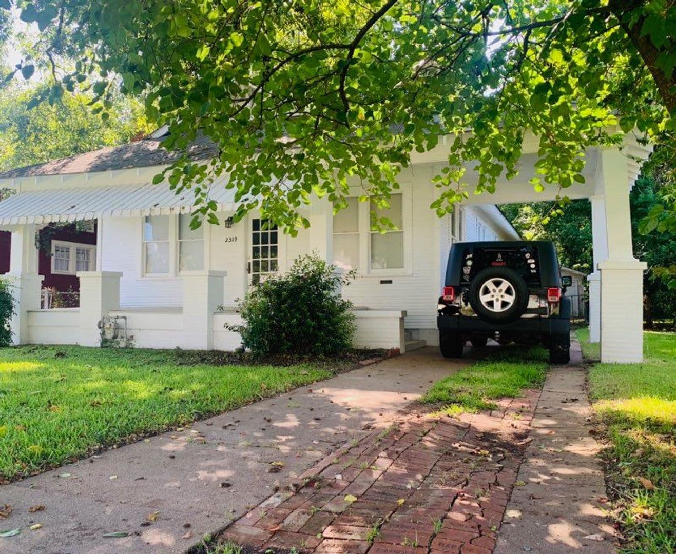 Alexandria House: 2319 Elliott Street