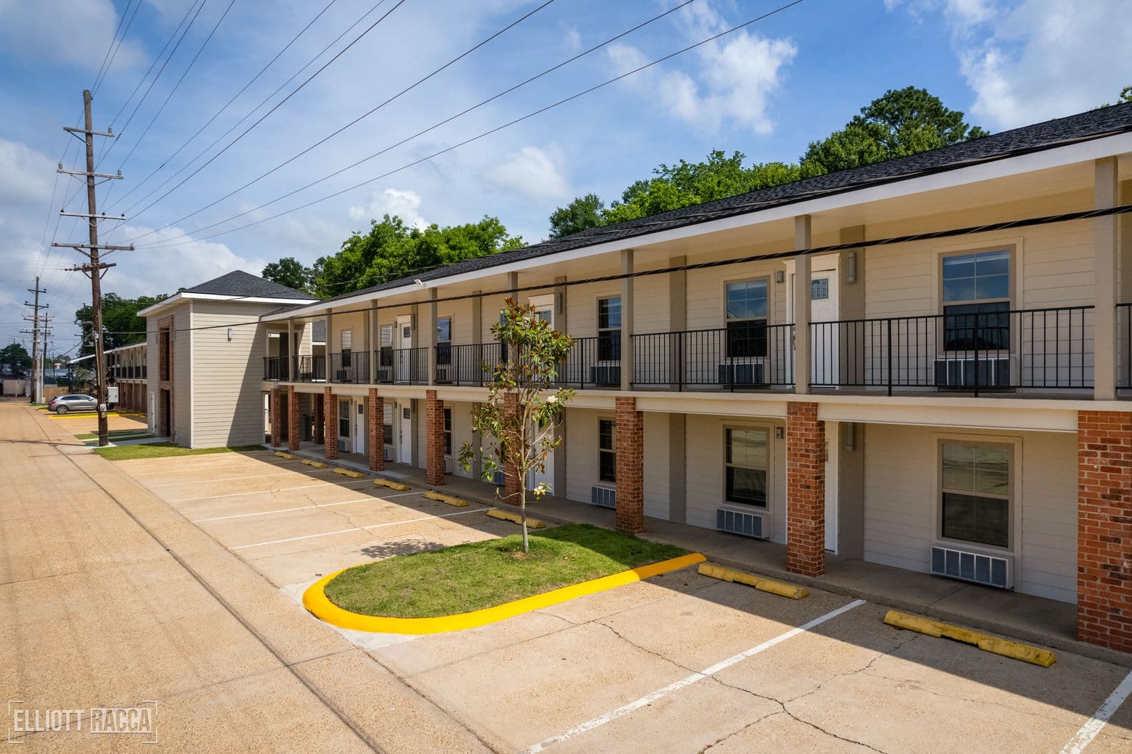Alexandria Apartment: 3801 Halsey Street