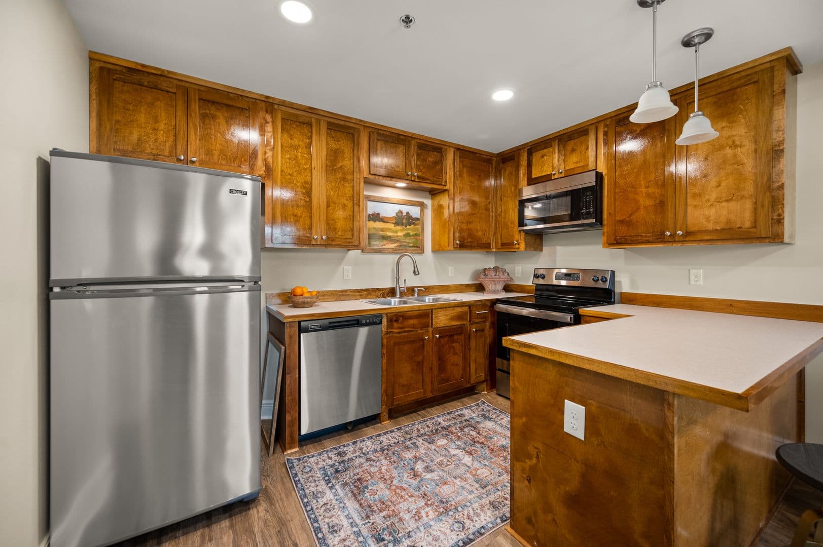Alexandria Apartment: 3801 Halsey Street