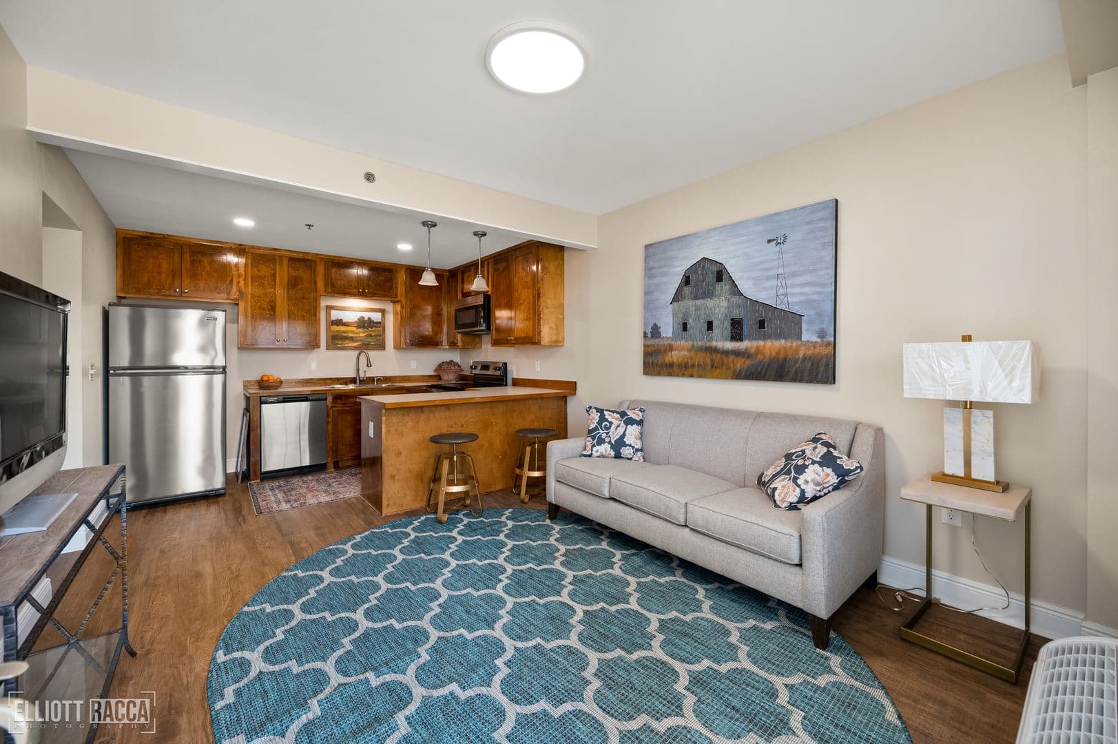 Alexandria Apartment: 3801 Halsey Street