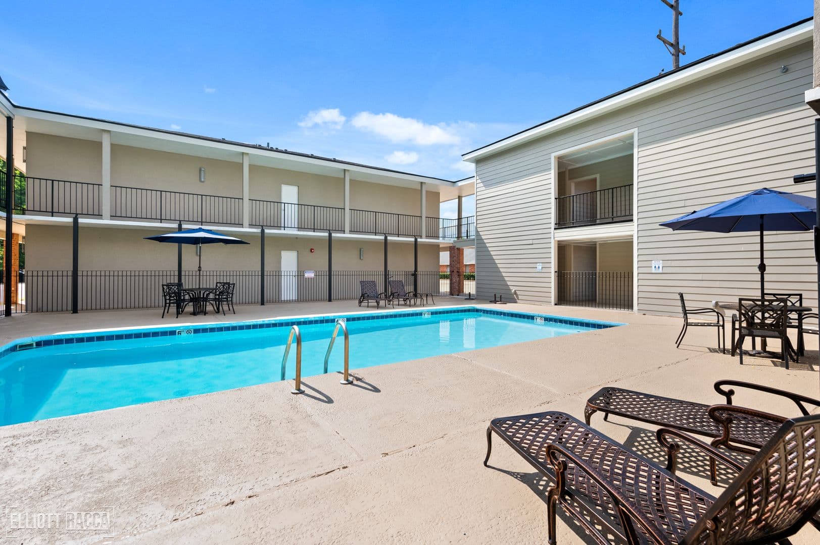 Alexandria Apartment: 3801 Halsey Street
