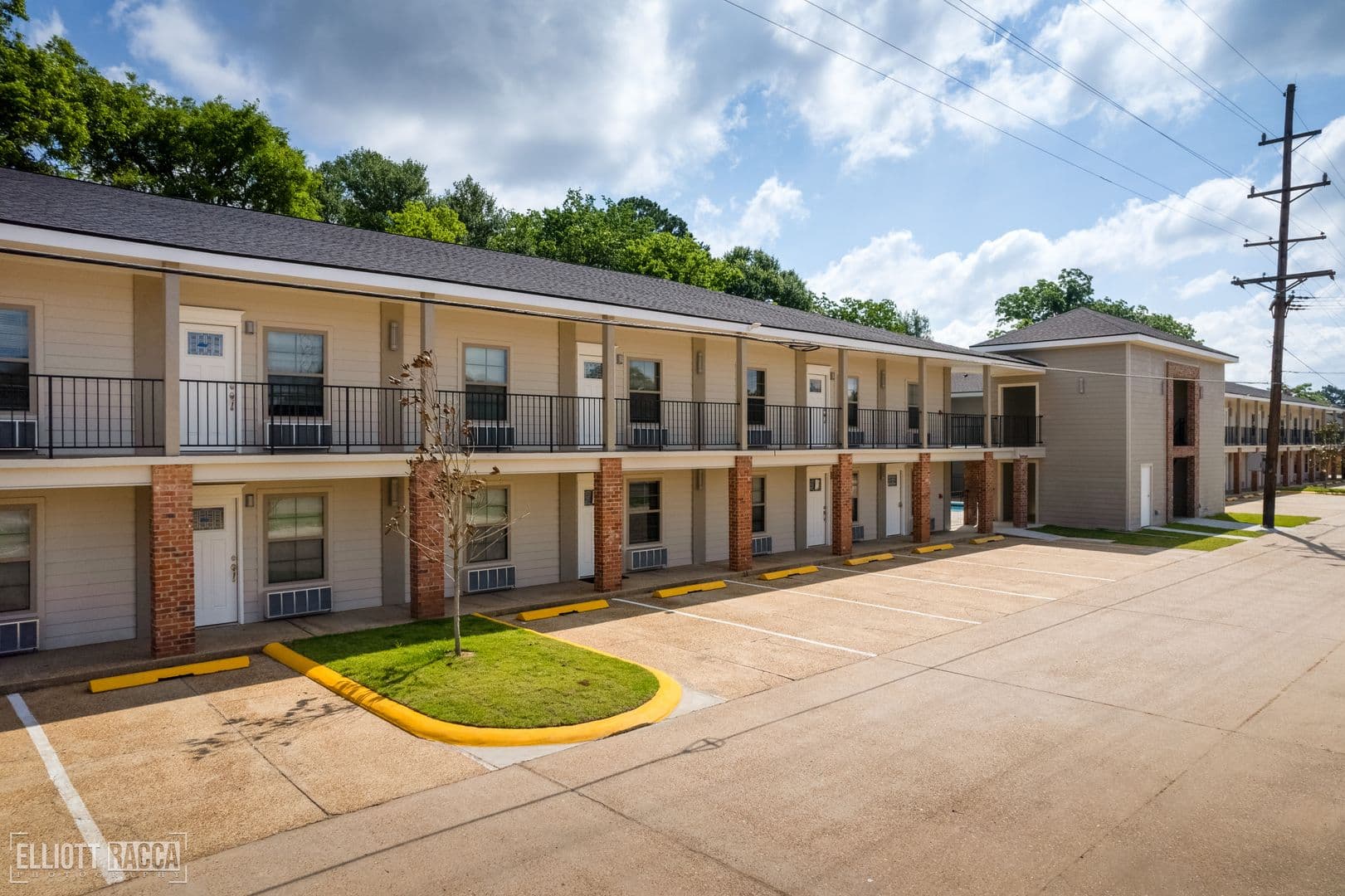 Alexandria Apartment: 3801 Halsey Street