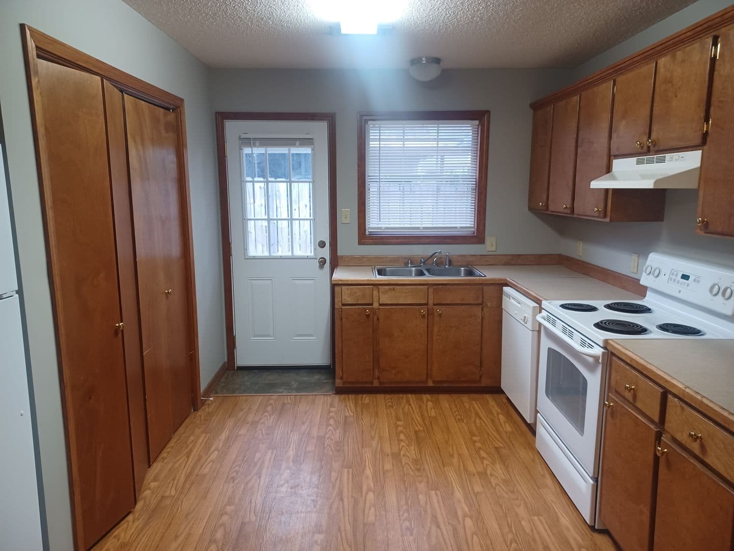 Pineville House: 1204 Jeannie Unit A