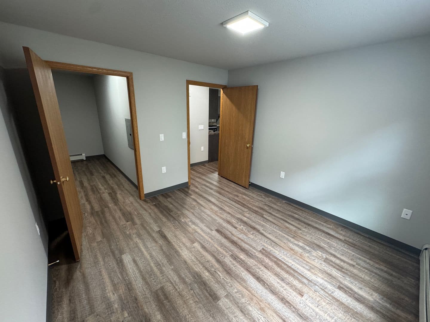 Mosinee Apartment: 417 Lotus St