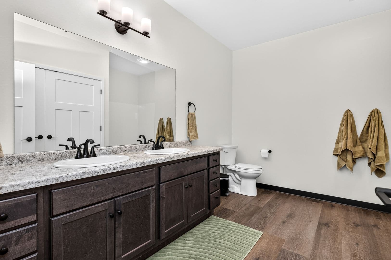 Minocqua Apartment: 8664 Aspen Grove Rd
