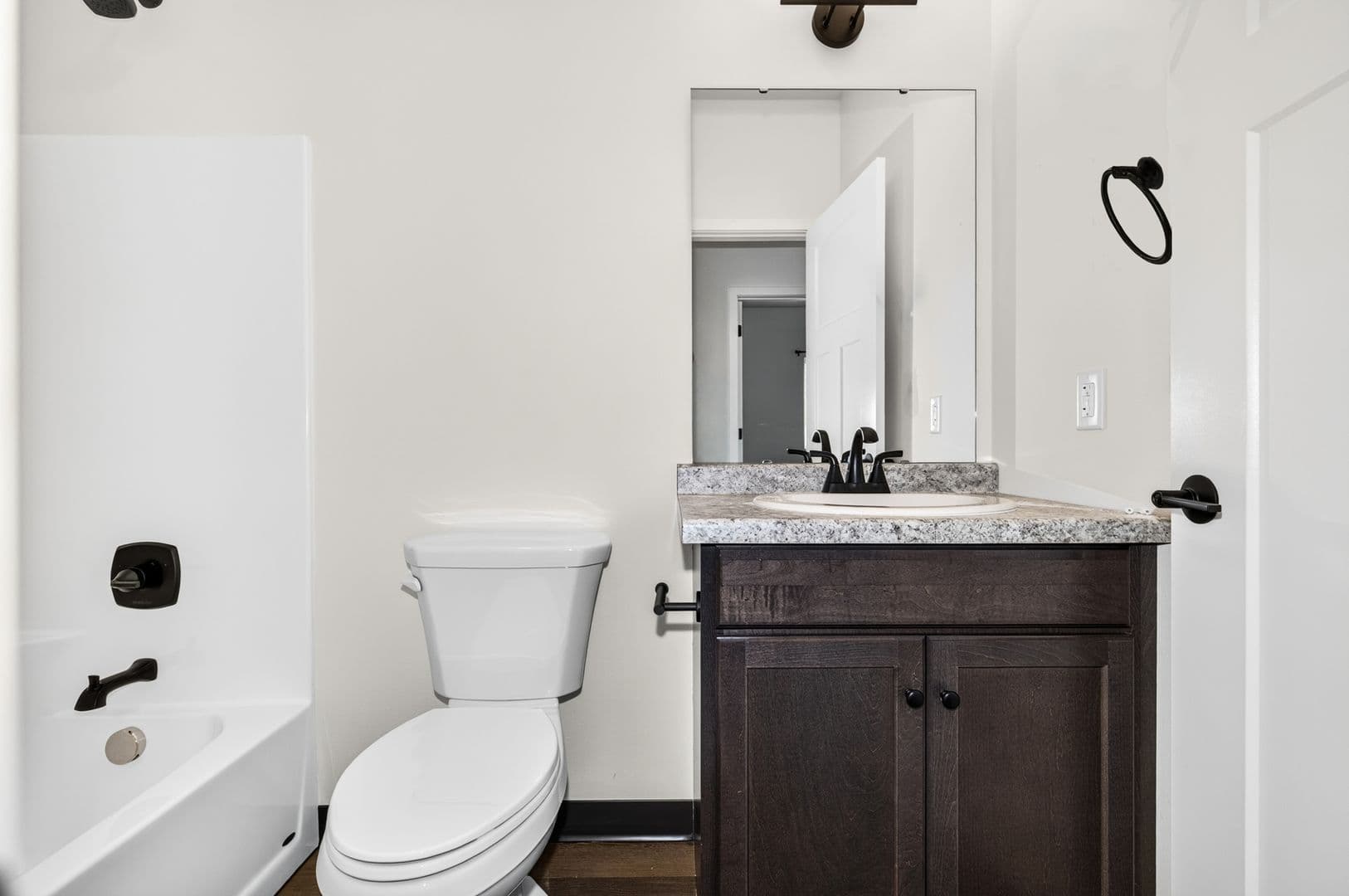 Minocqua Apartment: 8664 Aspen Grove Rd